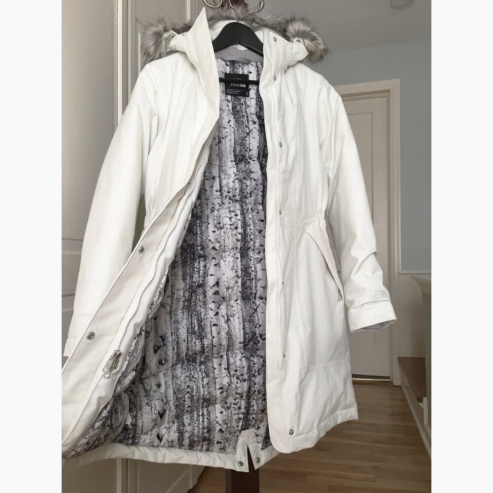 North Face Arctic Down Parka in White